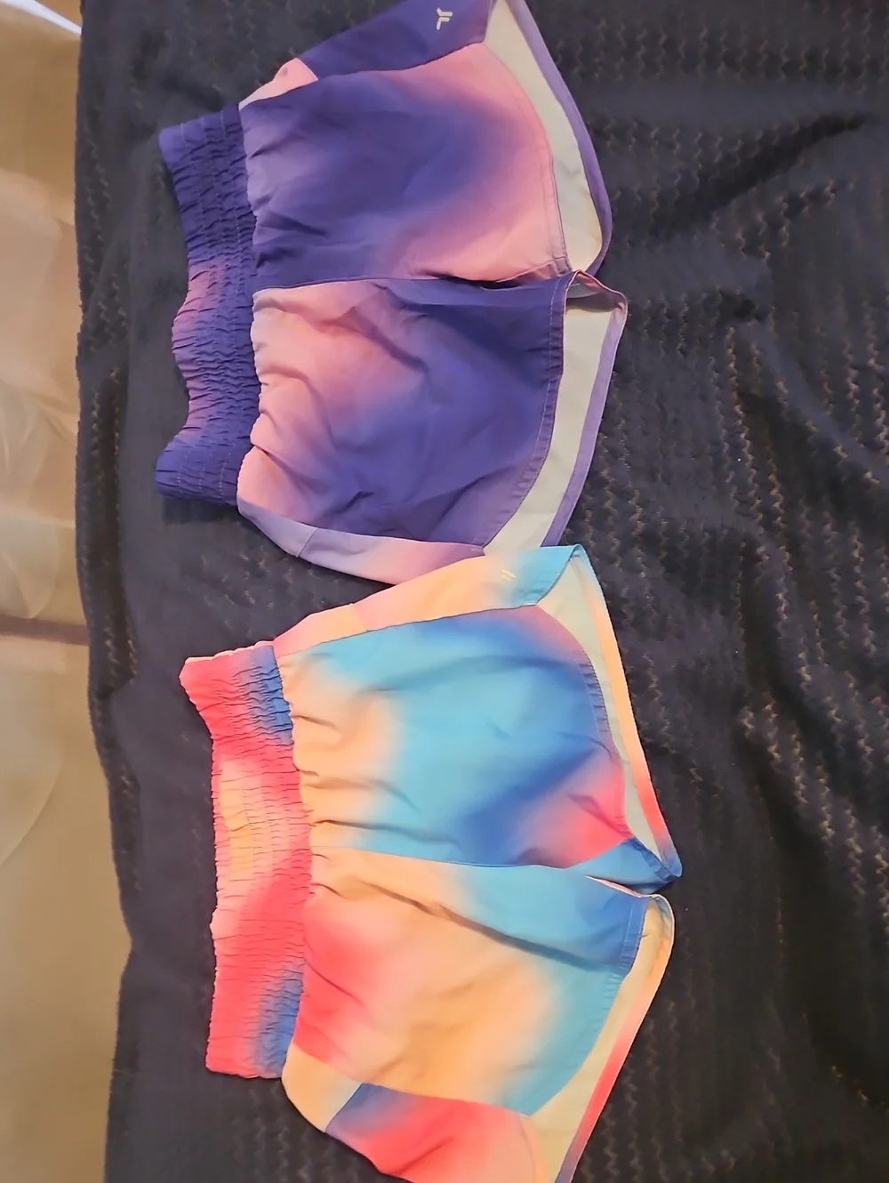 Girls Old Navy Athletic Shorts Size 8 - Pink Purple Blue Tie-Dye